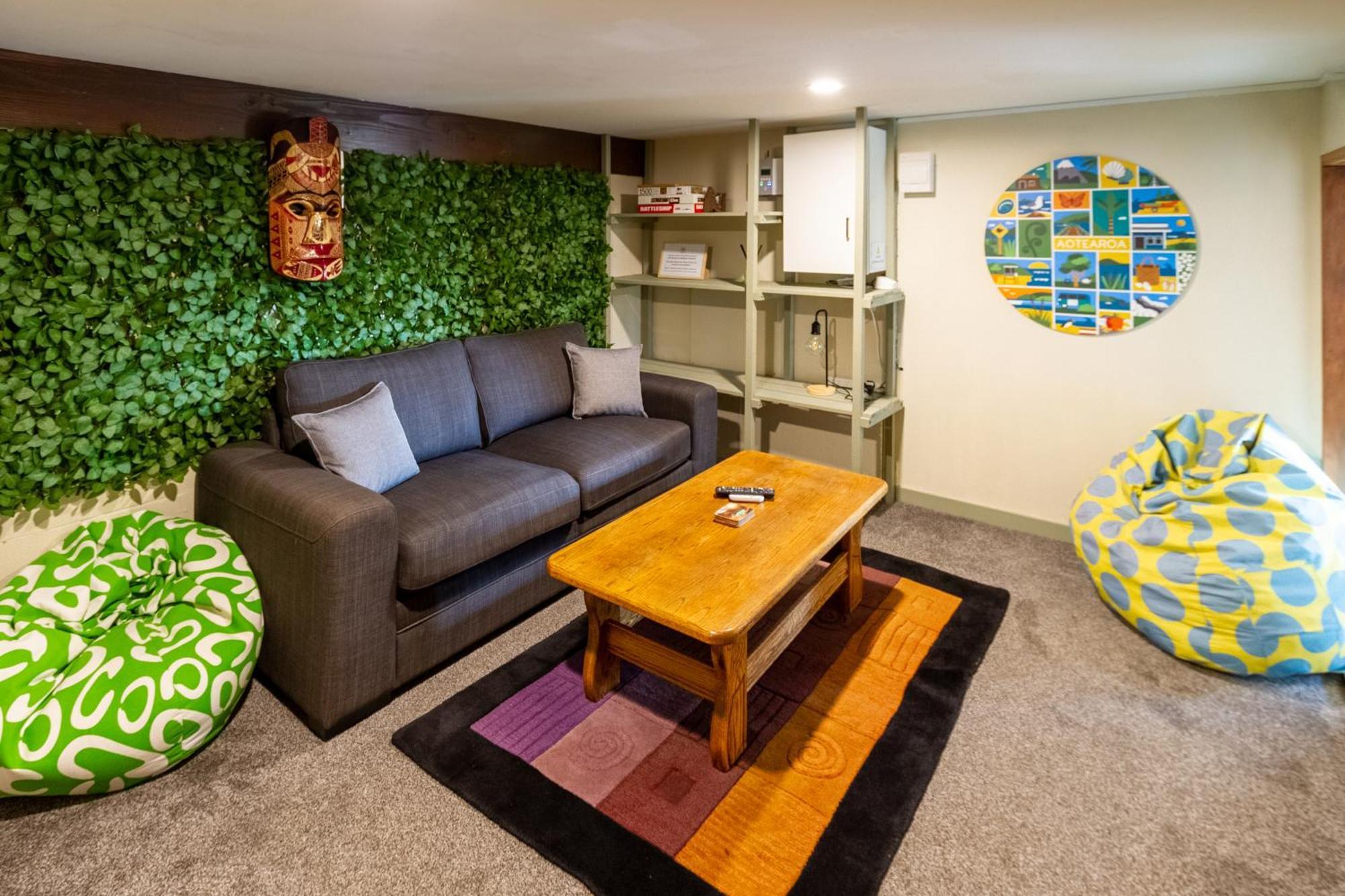 Sherwood Lodge 4-Bedroom Holiday Home With Spectacular Views Christchurch Exteriör bild