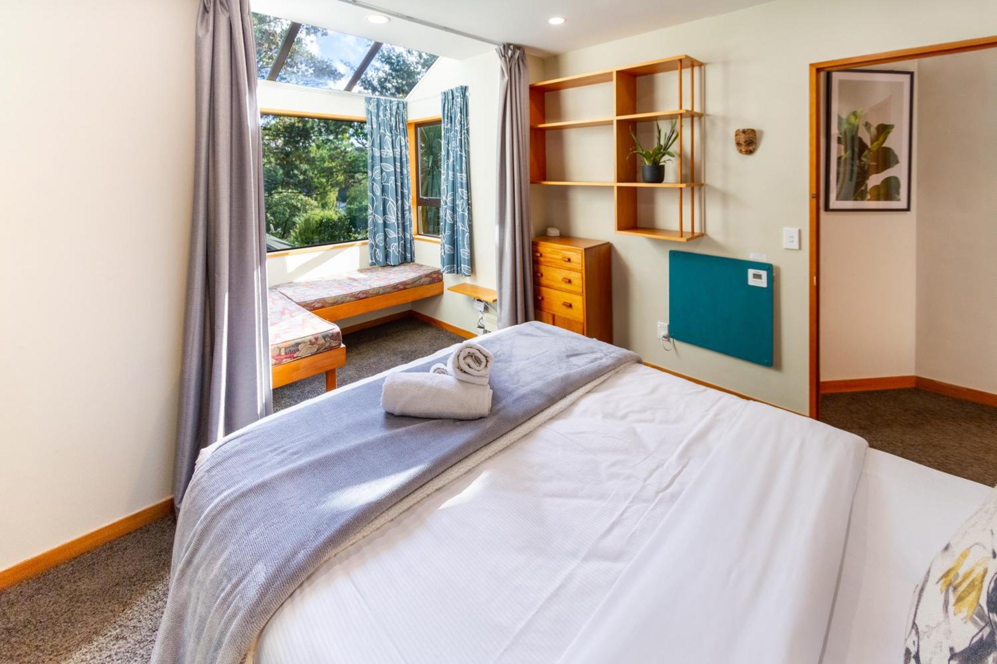 Sherwood Lodge 4-Bedroom Holiday Home With Spectacular Views Christchurch Exteriör bild