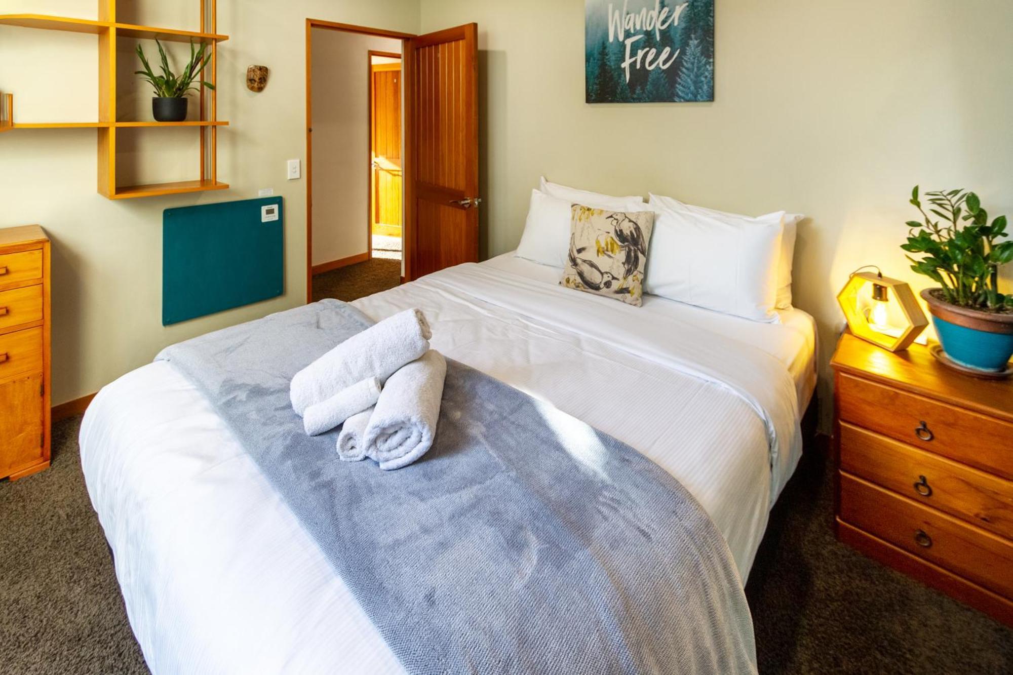 Sherwood Lodge 4-Bedroom Holiday Home With Spectacular Views Christchurch Exteriör bild