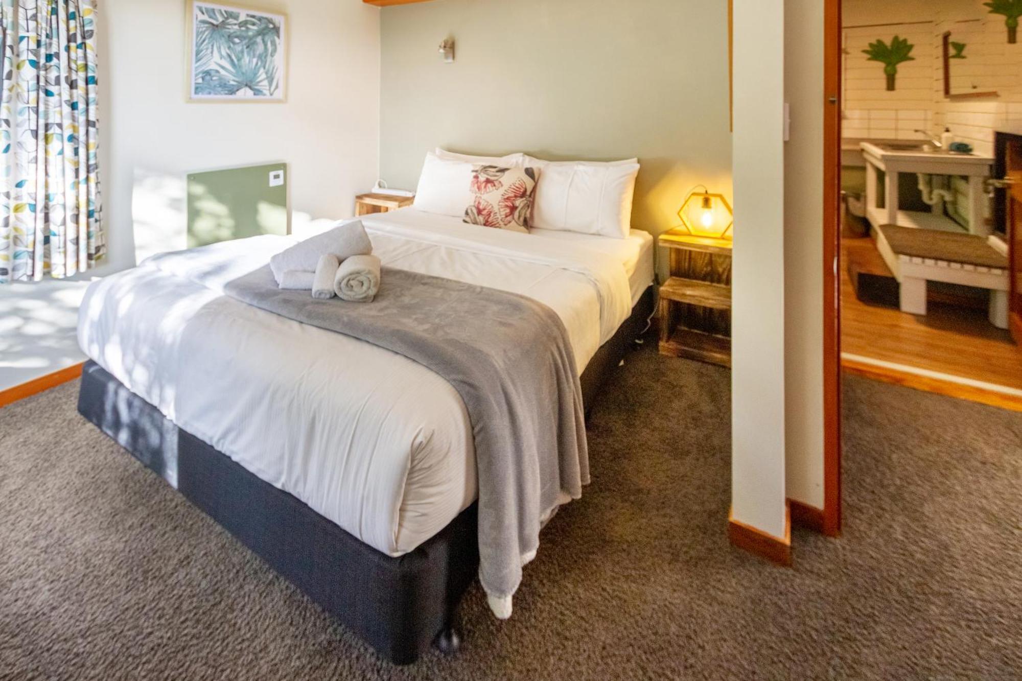 Sherwood Lodge 4-Bedroom Holiday Home With Spectacular Views Christchurch Exteriör bild